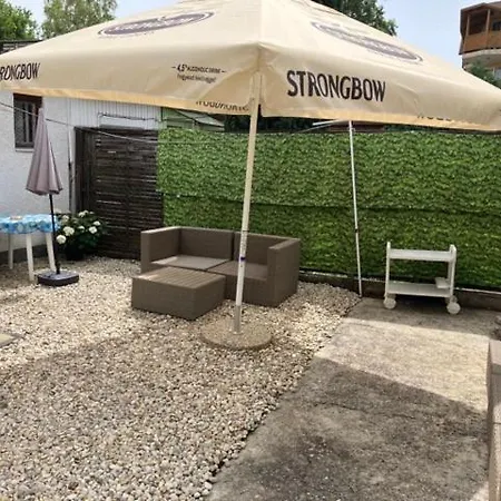 Zsuzsa Vendégháza *