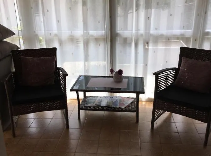 Zsuzsa Vendeghaza Balatonfüred